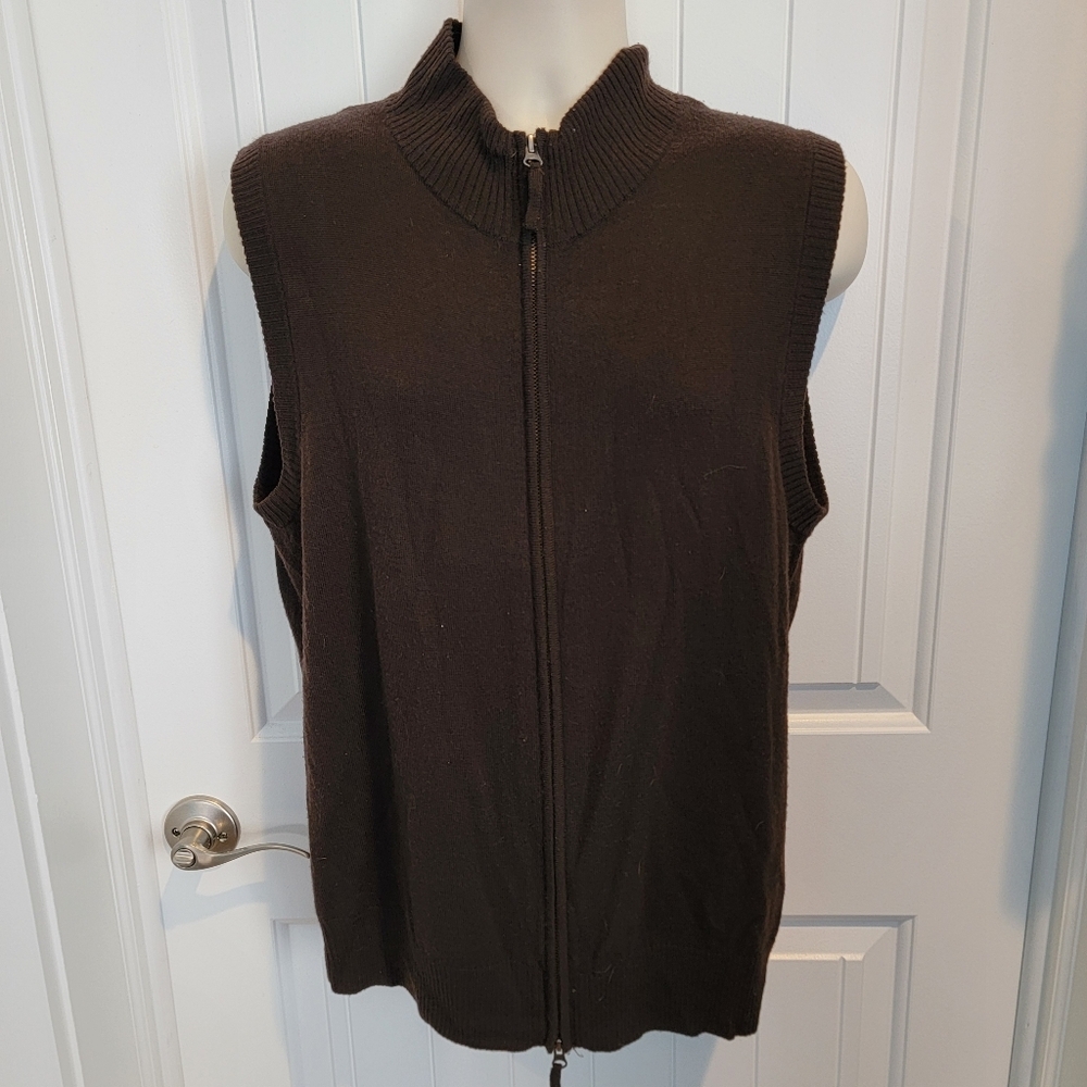 Mens Medium Vest Cremieux Classics Dark Brown Full zip 100 % wool